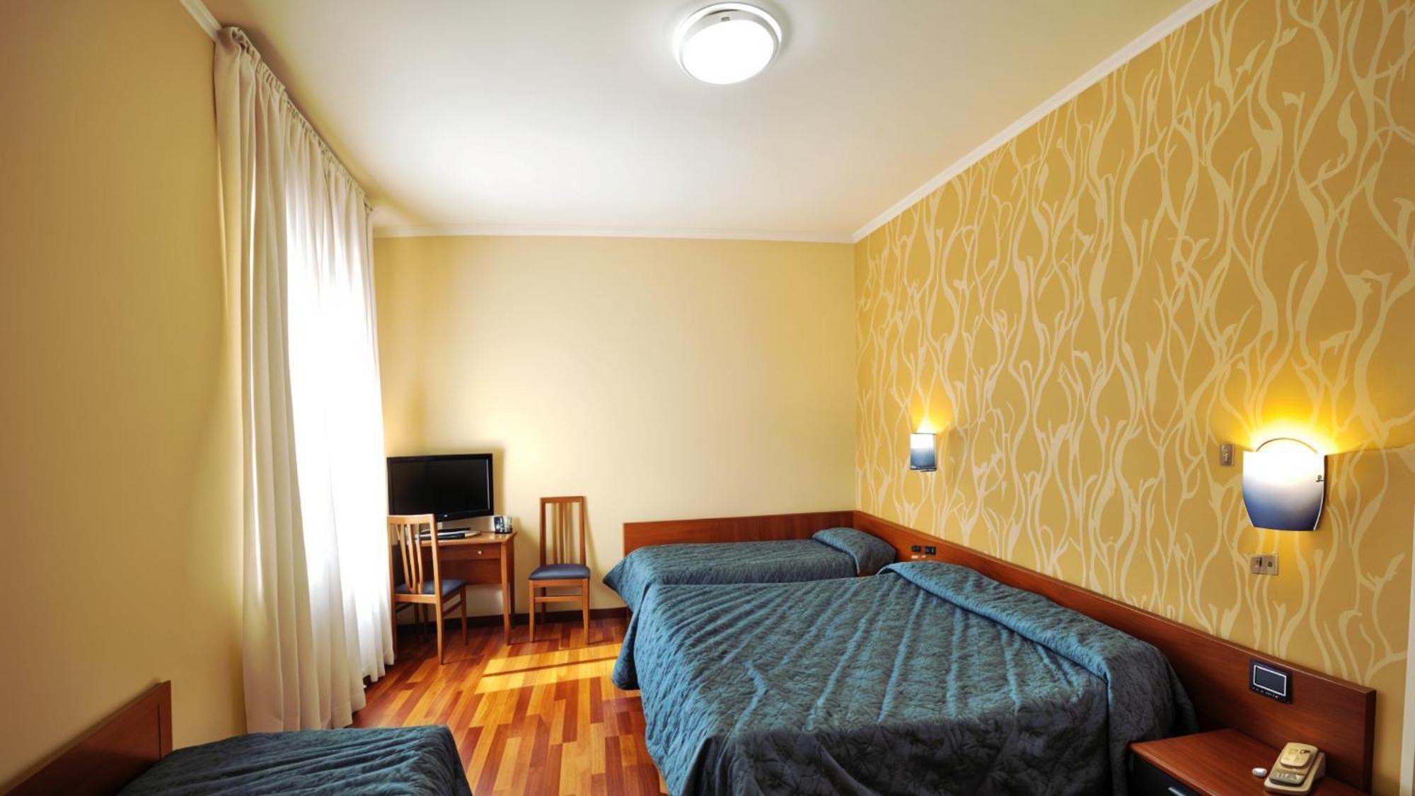 Hotel Nazionale บอลเซนา ภายนอก รูปภาพ